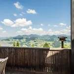 Haus Der Sinne Bregenzerwald Casa vacanze *